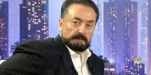 ADNAN OKTAR VE KEDİCİKLERE OPERASYON