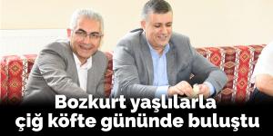 Başkan Bozkurt yaşlılarla çiğ köfte gününde buluştu