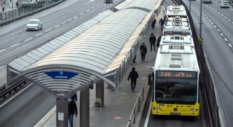 Sokağa çıkma yasağı süresince İstanbul, Ankara ve İzmir’de toplu taşımaya ayar