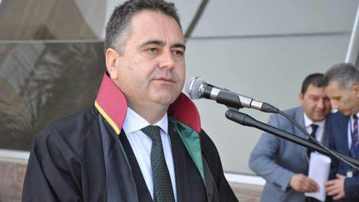 İzmir eski Baro Başkanı Aydın Özcan: Baroları ele geçirme projesi