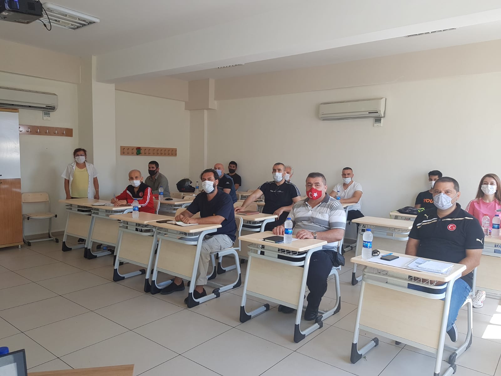 Mücadele  sporları alanında İzmir’de bir ilke daha imza atıldı