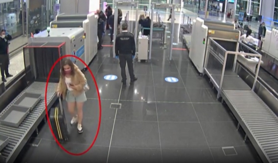 İstanbul Havalimanı’nda PKK’lı kadın terörist böyle yakalandı -VİDEO HABER-