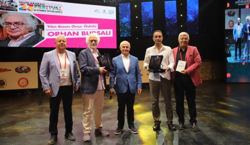 Uluslararası Festival’de sanat ve basın ödülleri verildi