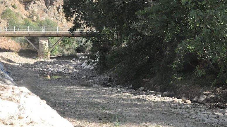 Karadeniz’in su kaynaklarından sonra dereleri de kuruyor