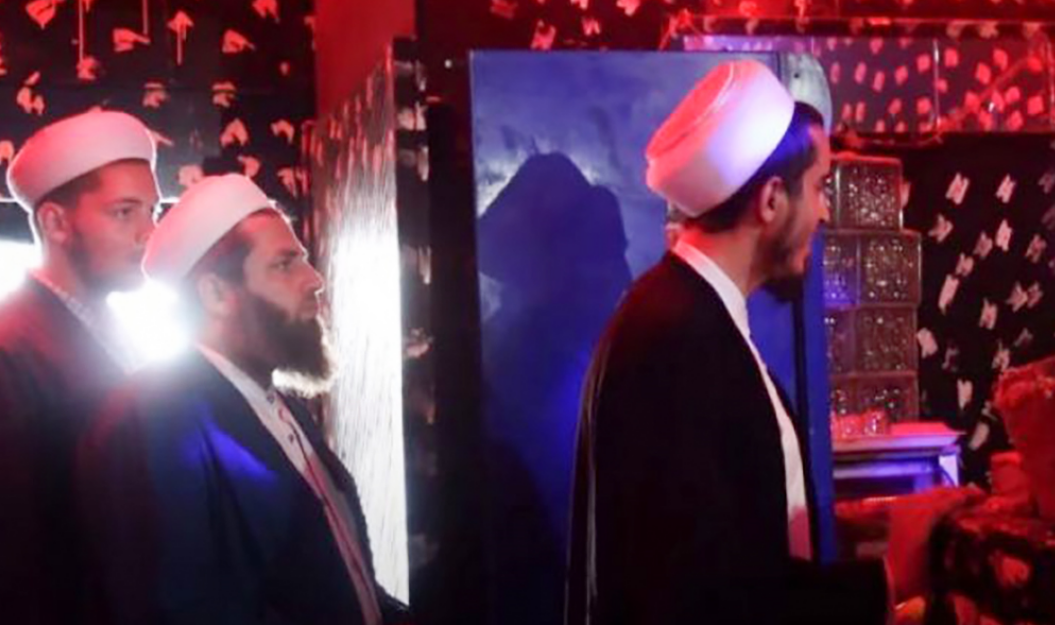 Rüşvet, Yolsuzluk, Taciz ve Pedofiliyle İlgili Tek Kelime Etmeyen Tebliğciler