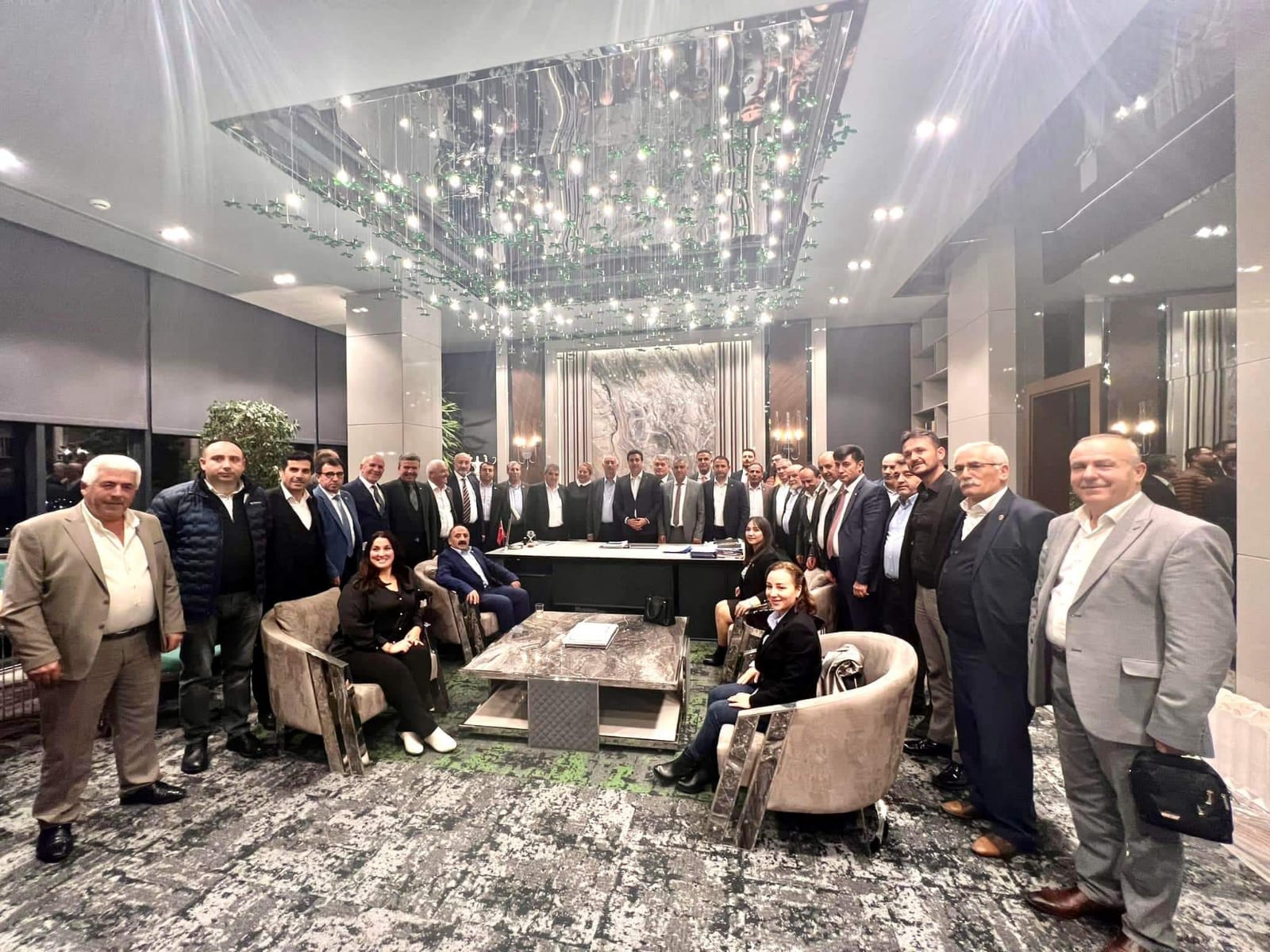 Kahriman Esenyurtlu Muhtarları ağırladı