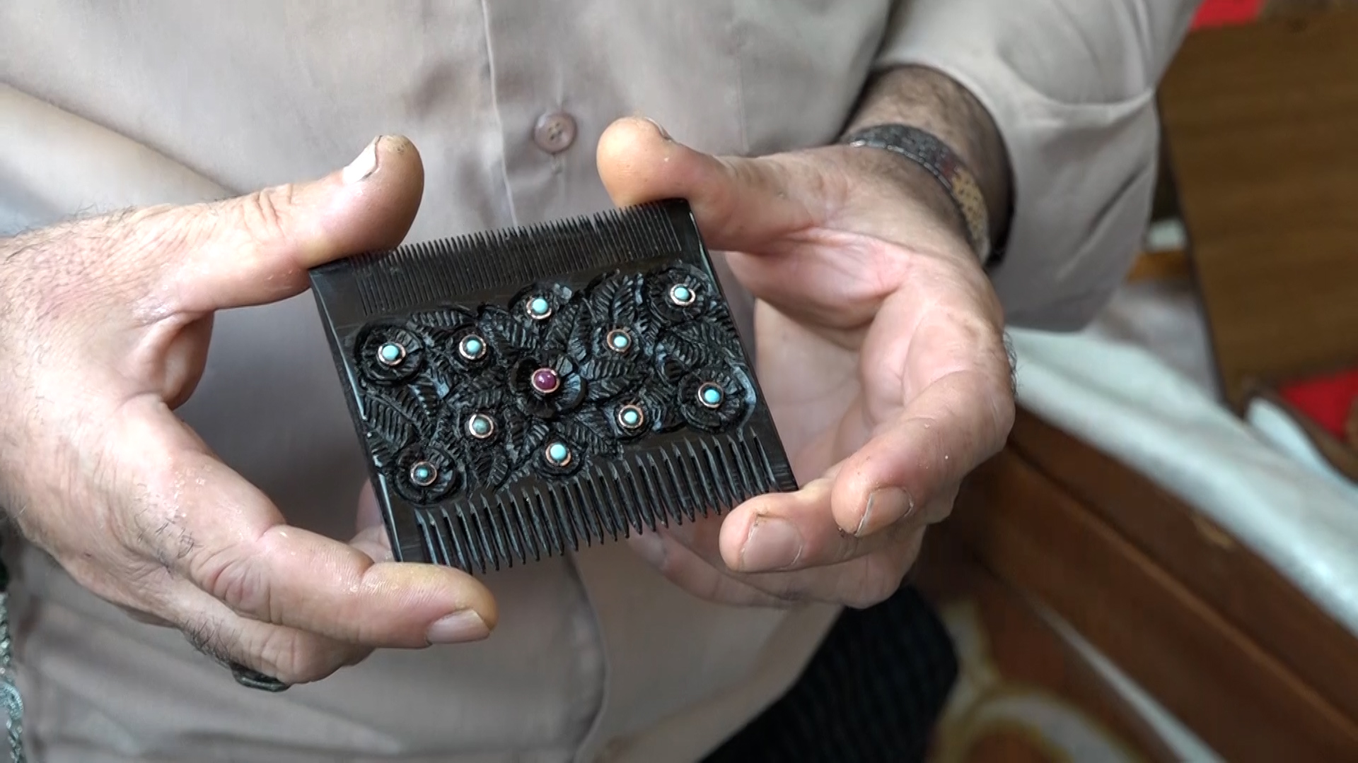 UNUTULMAYA YÜZ TUTMUŞ ESERLER ZANAATKÂRLAR SOKAĞINDA