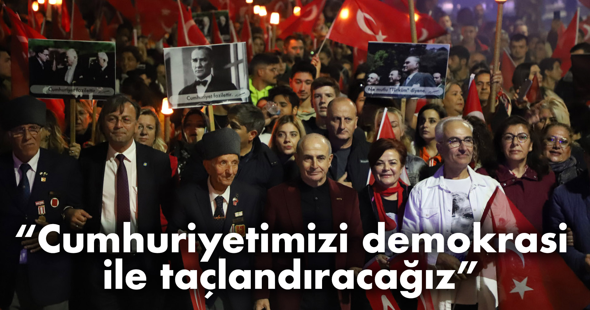 “Cumhuriyetimizi demokrasi ile taçlandıracağız”