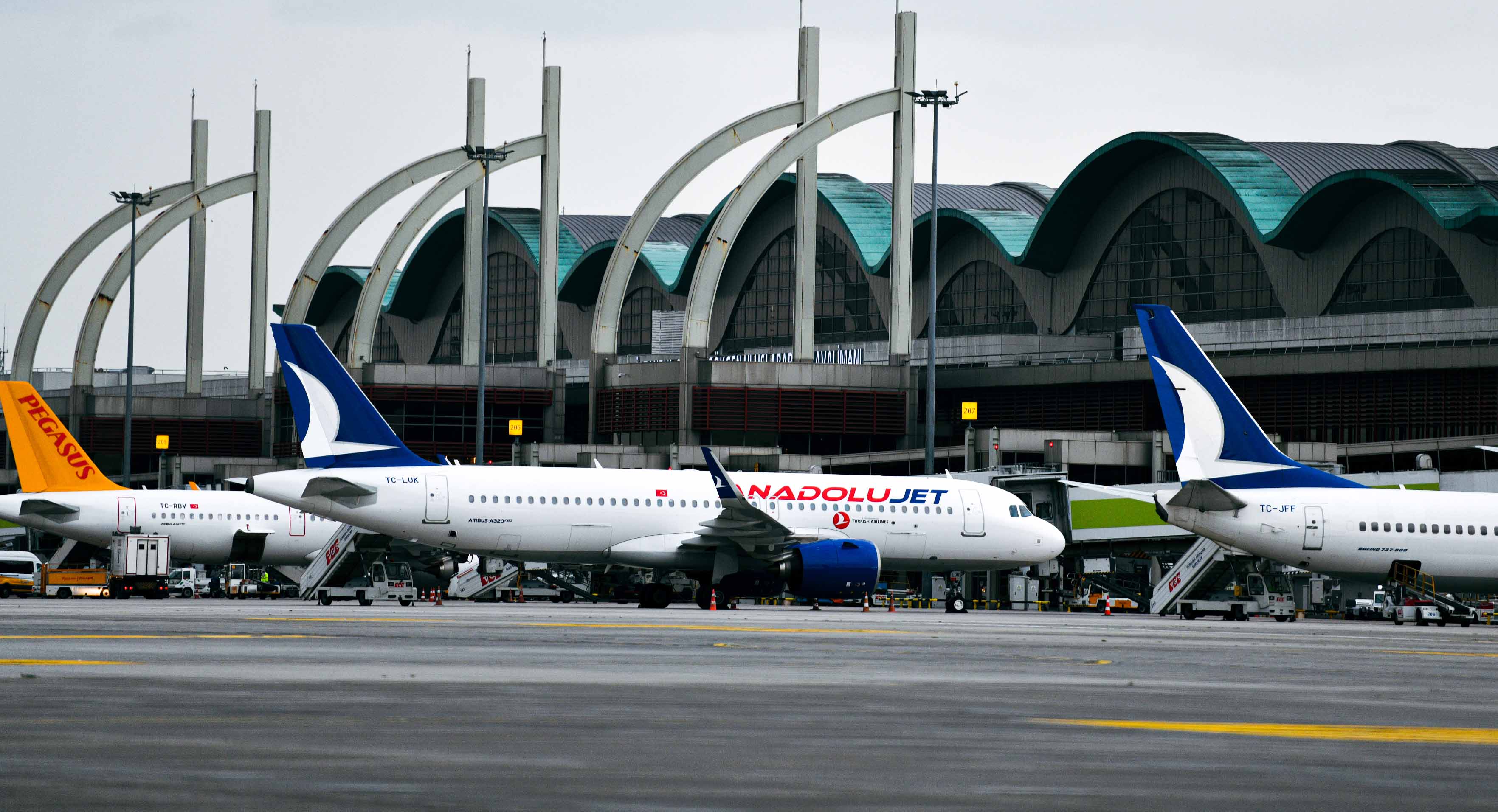 Sabiha Gökçen dış hat gelen yolcu sayısında rekor kırdı