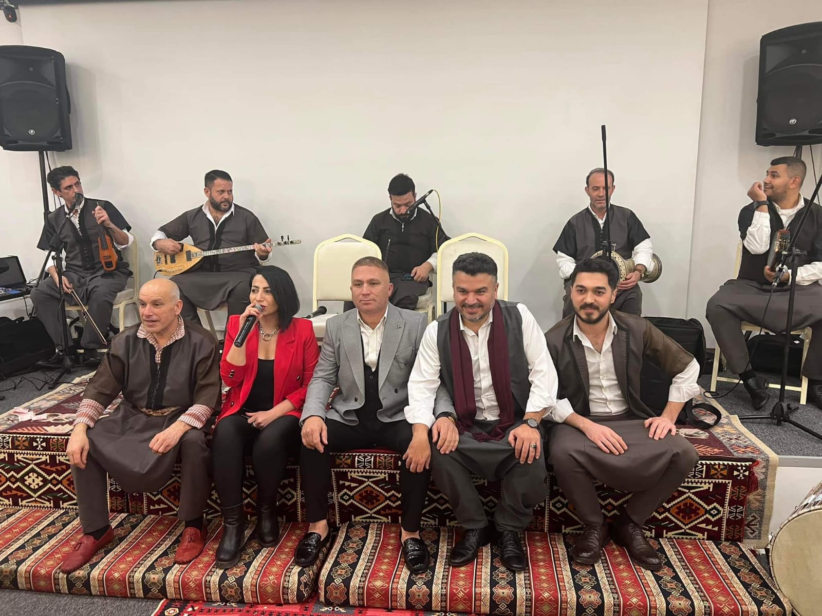 İŞ İNSANI YAŞAR CIZLAK DÜZENLEDİĞİ SIRA GECESİNDE DOSTLARINI AĞIRLADI