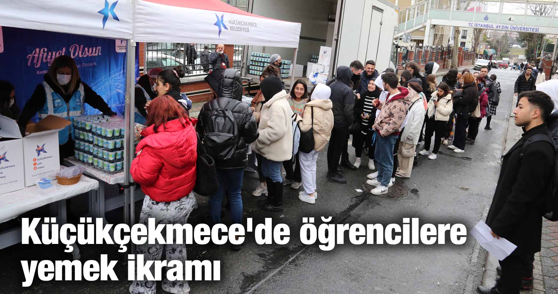 Küçükçekmece’de öğrencilere yemek ikramı