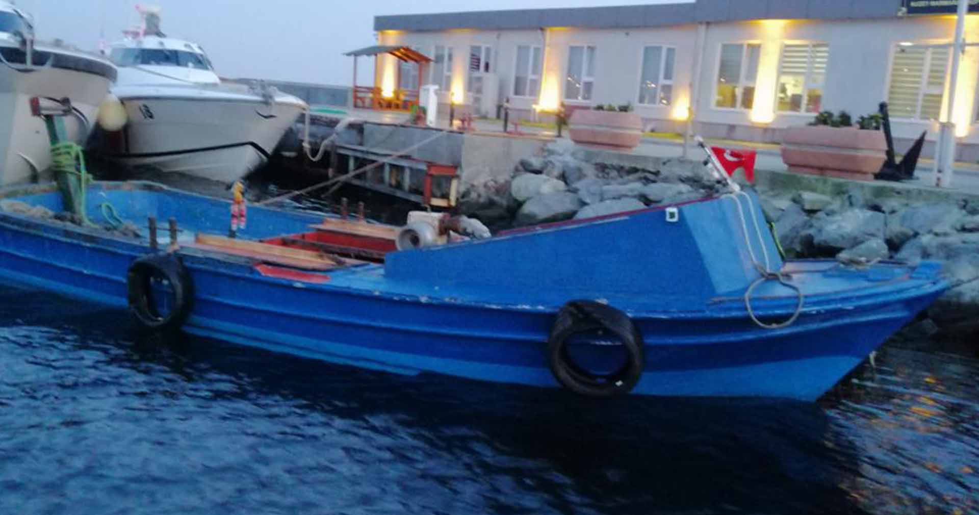 Haliç’te tekne bulundu