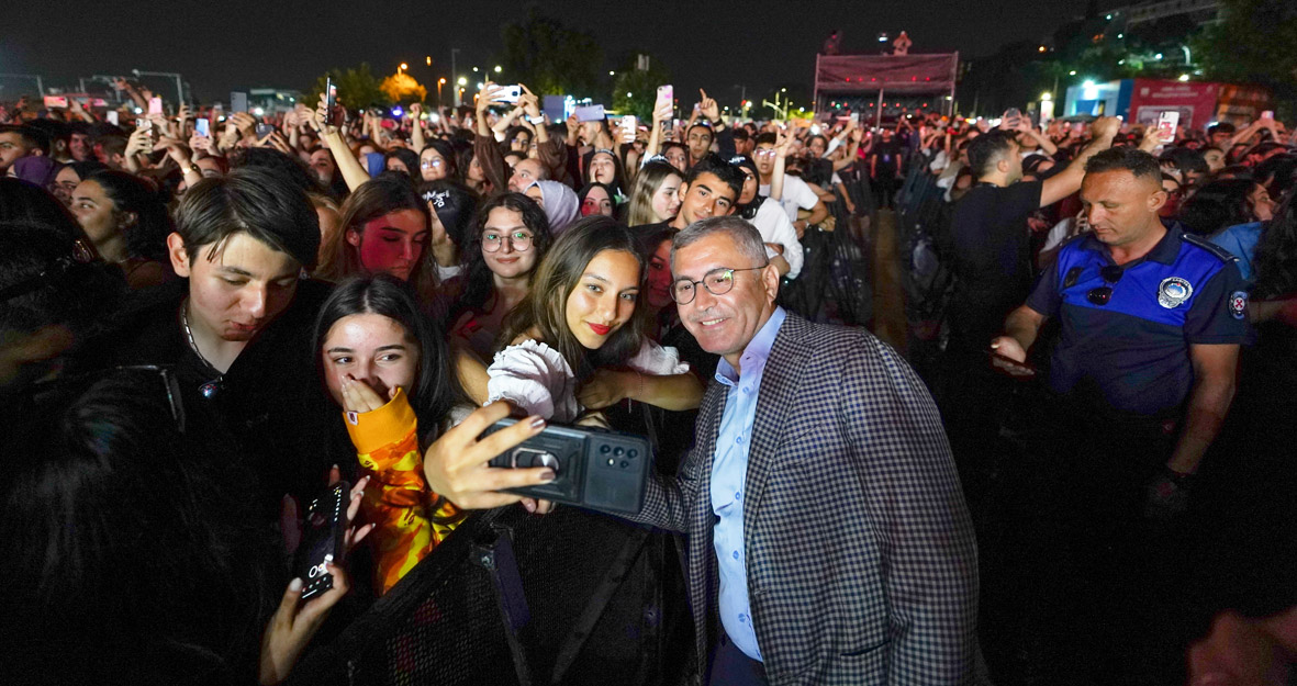ÜSKÜDAR’DA YAZA MERHABA KONSERLERİ