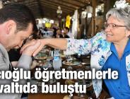 Bora Balcıoğlu öğretmenlerle kahvaltıda buluştu