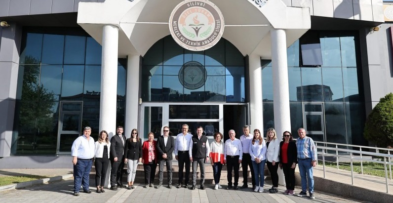 Başkan Balcıoğlu, İBB Kurmaylarına TÜRAM’I Gezdirdi