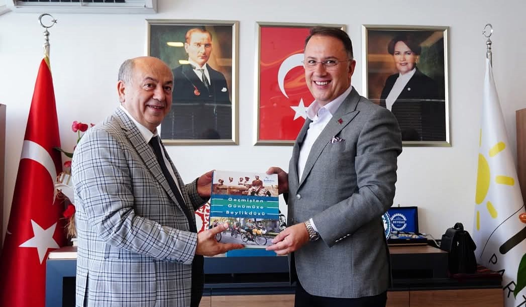 ABDİOĞLU “BEYLİKDÜZÜ BELEDİYESİ’NDE HİZMETLER AKSIYOR”