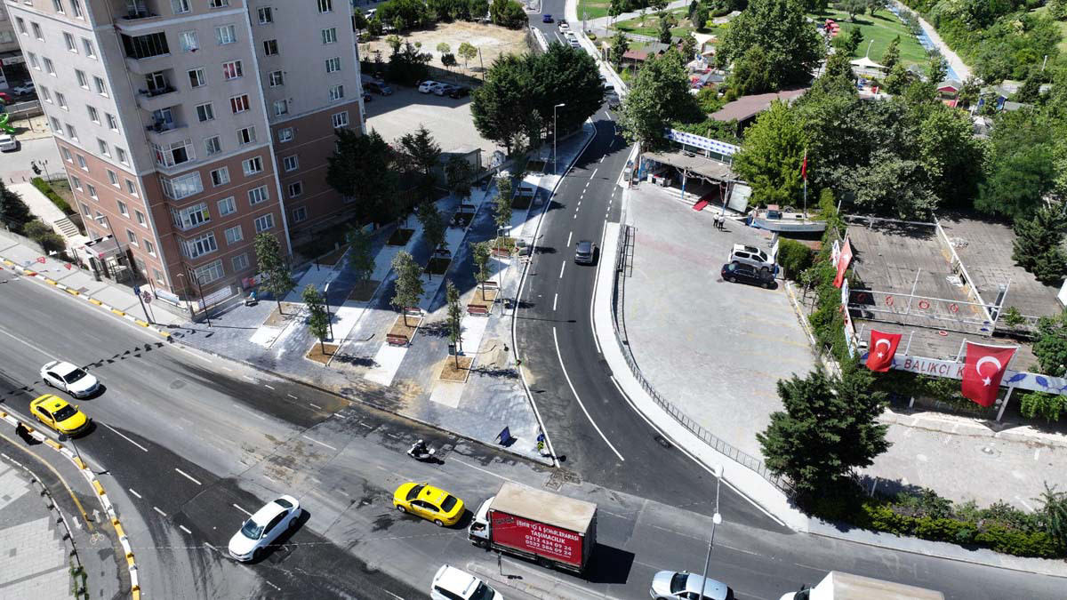 BEYLİKDÜZÜ’NE YENİ BİR KENT MEYDANI