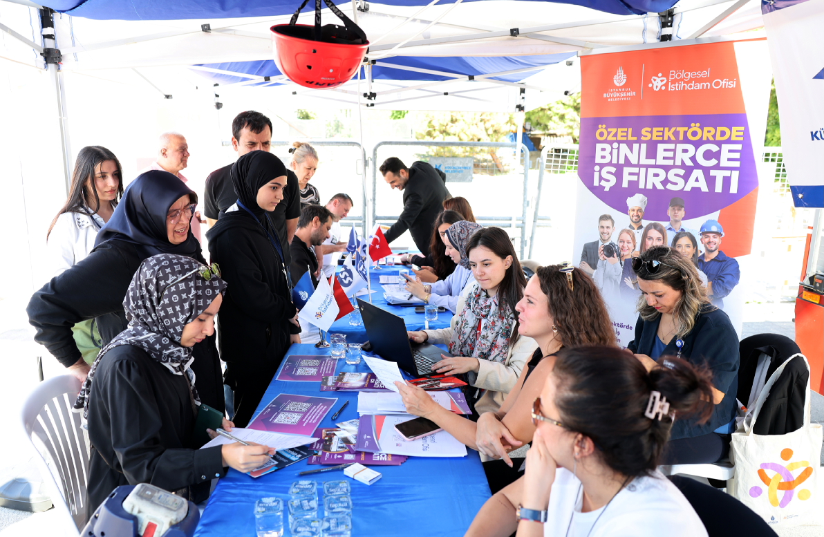 KÜÇÜKÇEKMECE BELEDİYESİ İSTİHDAM FUARI’NIN İKİNCİSİNİ DÜZENLEDİ