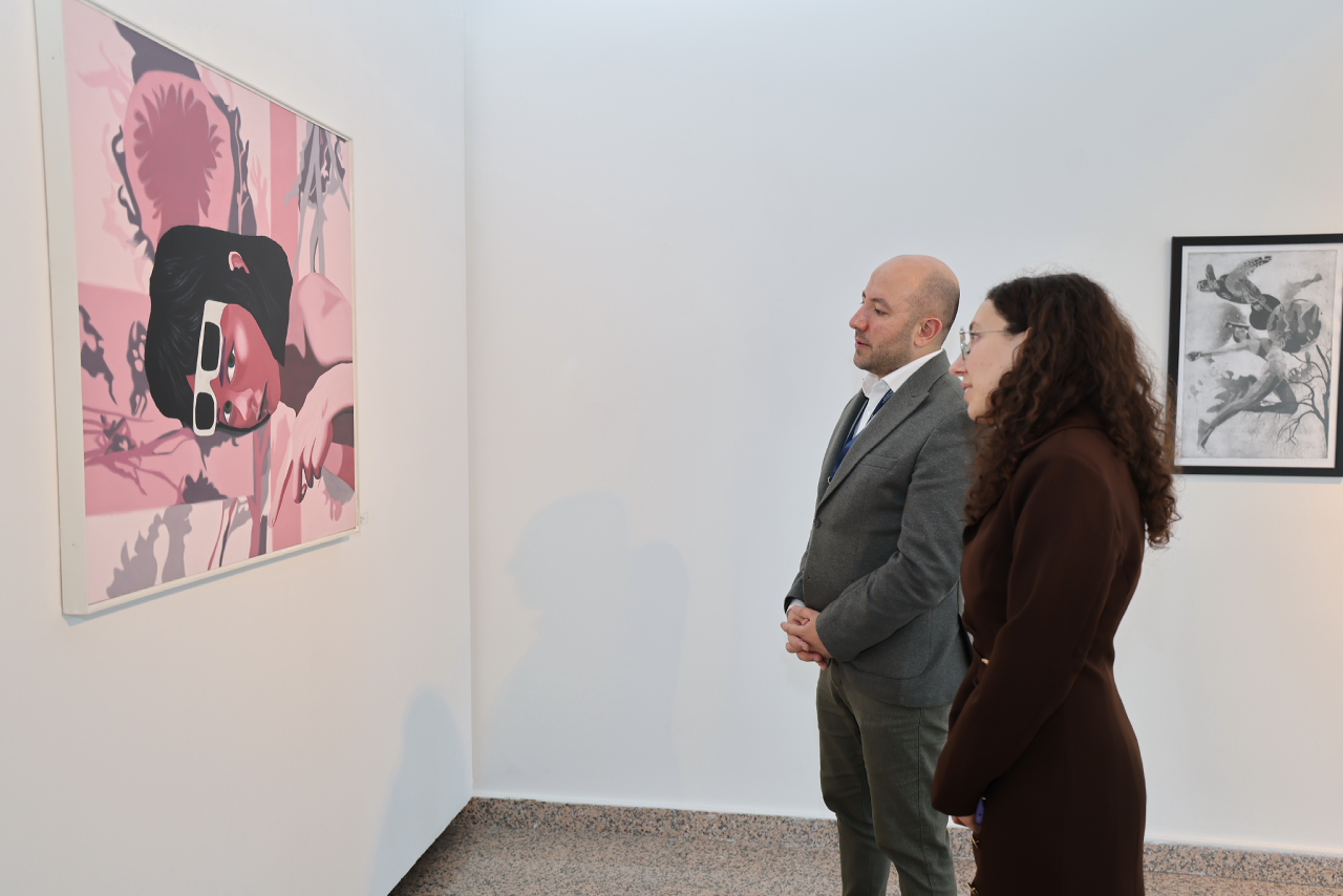 ‘VARLIĞIN ARAYÜZÜ’ SERGİSİ SEFAKÖY’DE