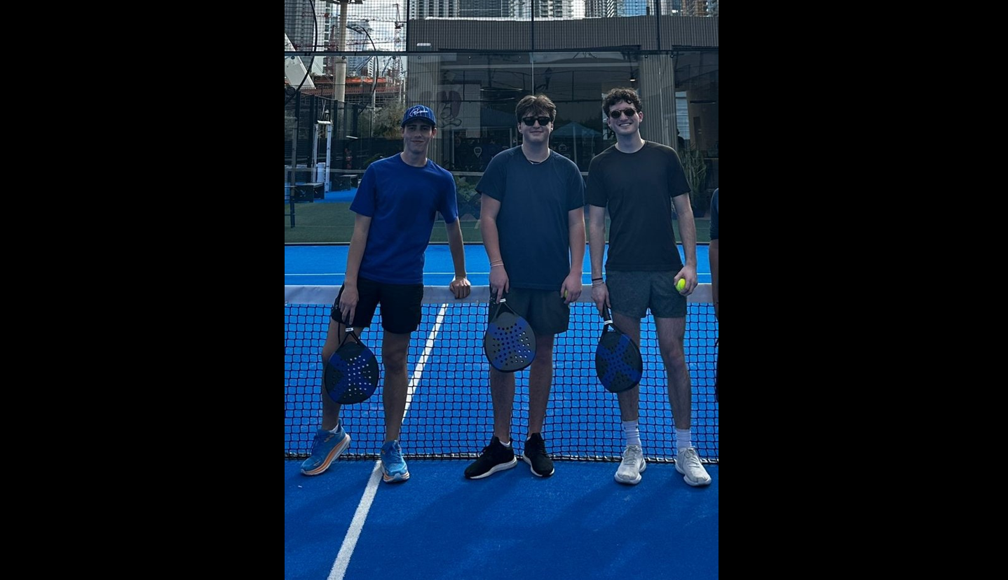 Açıkgöz Ailesinin Genç Temsilcisi Ali Emre Açıkgöz, Miami’de Padel Kortunda