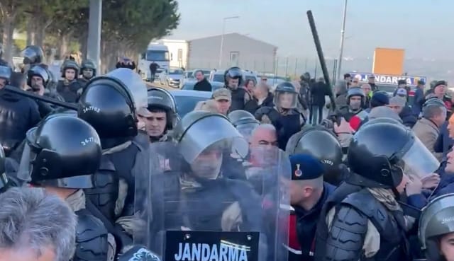 İmamoğlu’nun diploma davasında gerginlik