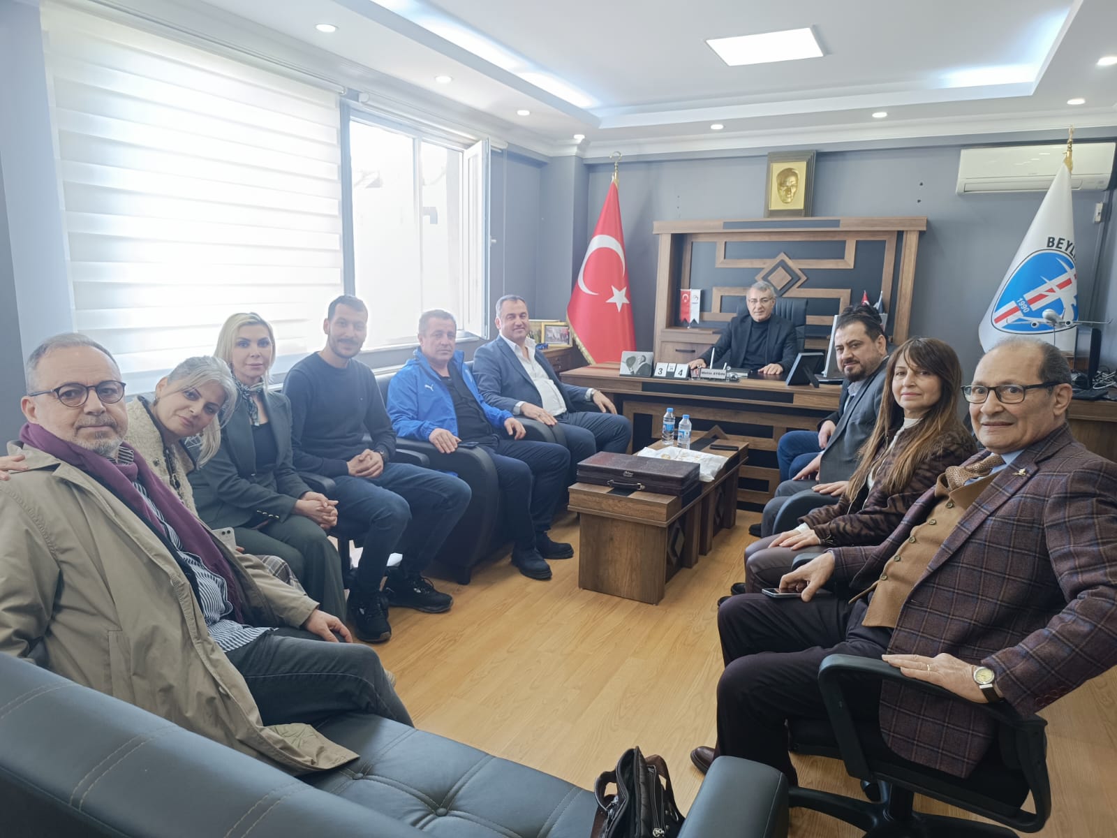 BEYLİKDÜZÜSPOR’A ŞAMPİYONLUK YOLUNDA TATLI DESTEK