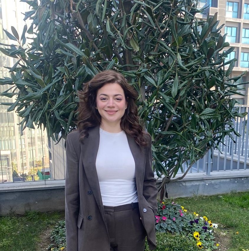 Yasemen İslamoğlu’ndan Çocuklara Adanmış Vicdan Eseri