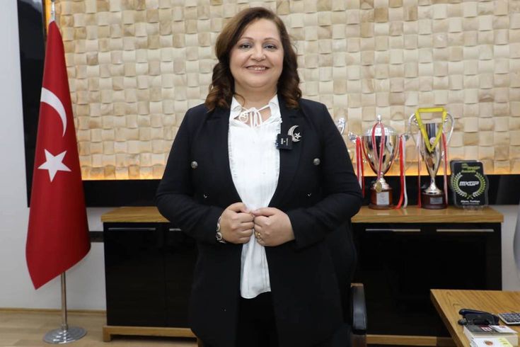 Burcu Köksal kararını açıkladı: CHP’den istifa edip AK Parti’ye katılıyor