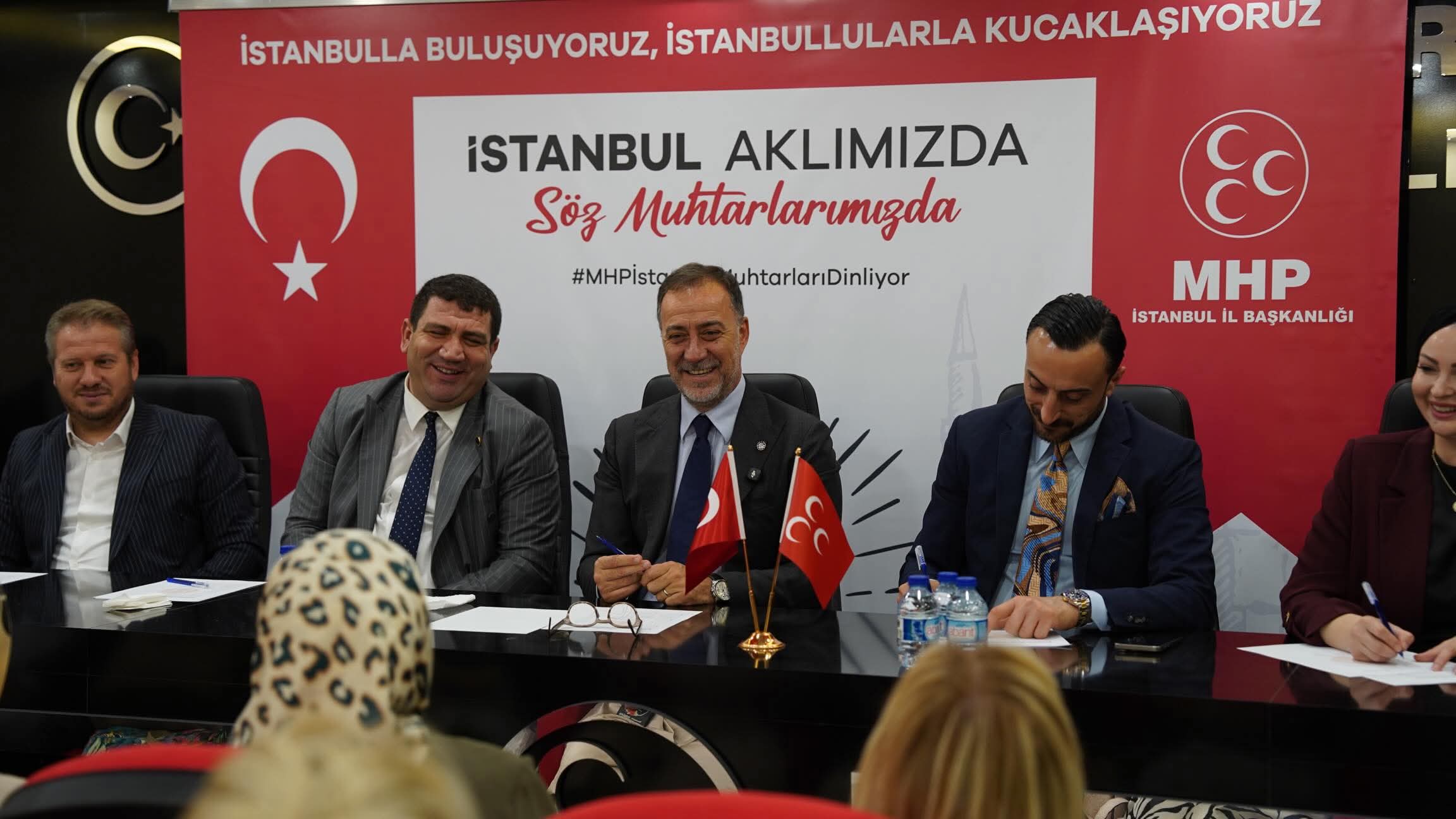 BEYLİKDÜZÜ’NDE 10 MAHALLE TEK MASADA: SÖZ MUHTARLARIN