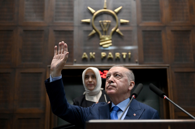 Cumhurbaşkanı Erdoğan’dan Ana Muhalefete Sert Eleştiriler: “Gazi Mustafa Kemal’in Partisini Pavyon Masalarına Düşürdüler”