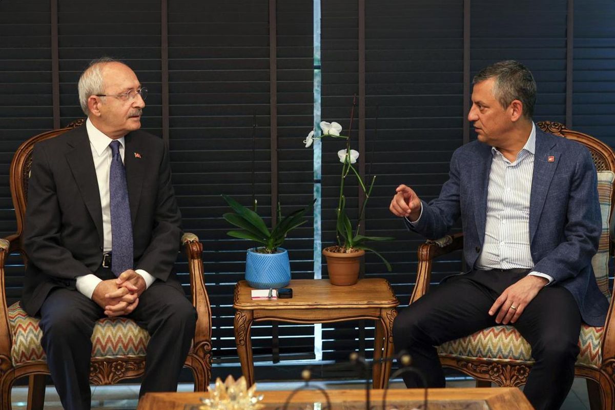 Özel’den Kılıçdaroğlu’na sürpriz teklif: “İkimiz de çekilelim” dedi yeni isim önerdi