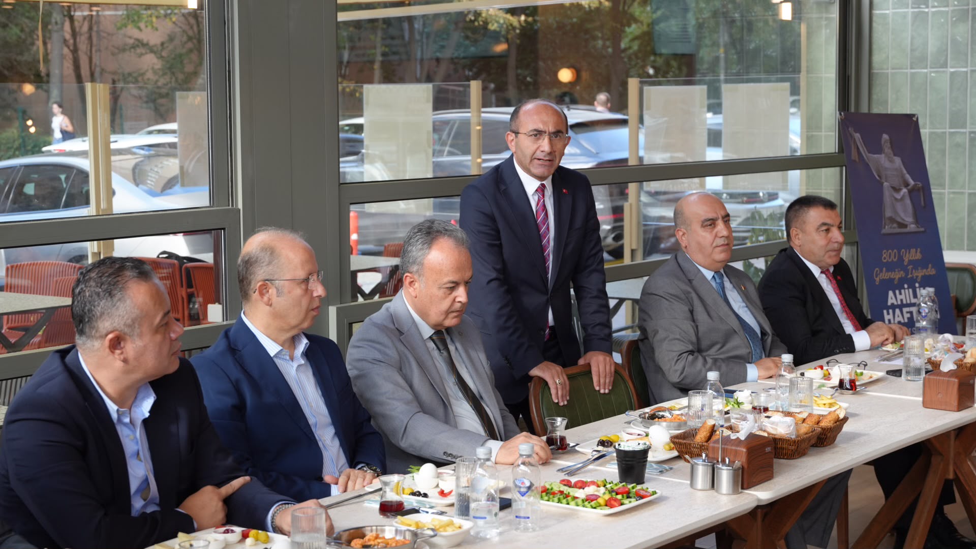BEYLİKDÜZÜ’NDE AHİLİK HAFTASI COŞKUSU: 13 YILDIR SÜREN GELENEK BU YIL DA KESİNTİSİZ BAŞLADI